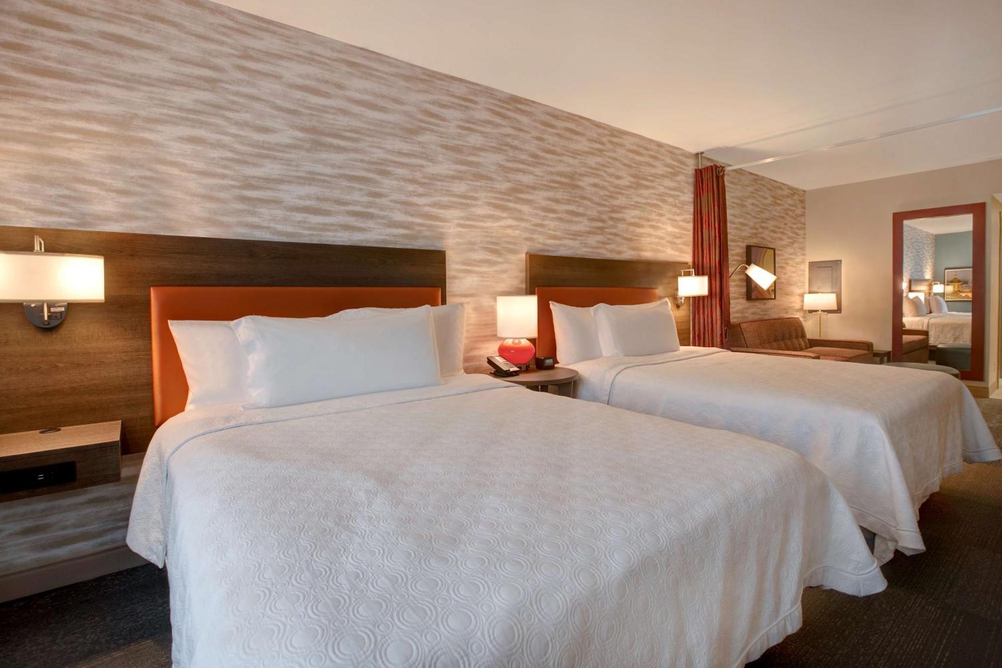 Hotel Home2 By Hilton Indianapolis